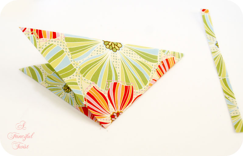 Paper flower chandelier 9