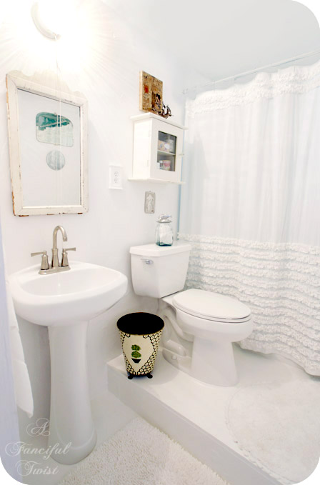 Vanessa Valencia Country House office 8a