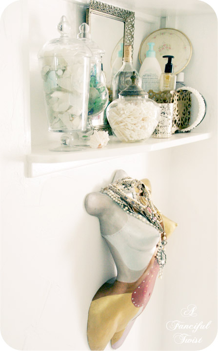 Vanessa Valencia Country House Office 32