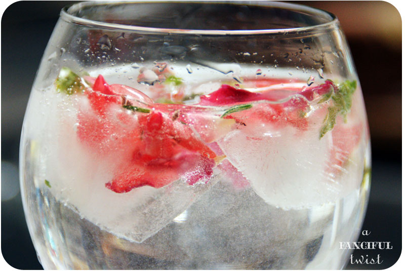 Flower ice cubes 5