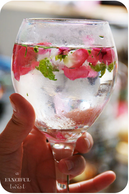 Flower ice cubes 9