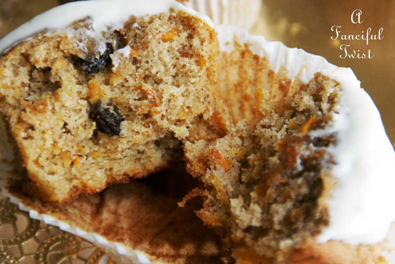 Carrot cake cupcakes 1 Carrot cake cupcakes 1