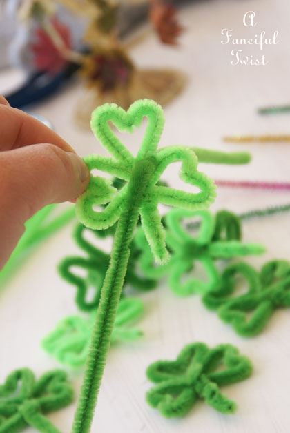 Pipe cleaner rings 24 Pipe cleaner rings 24
