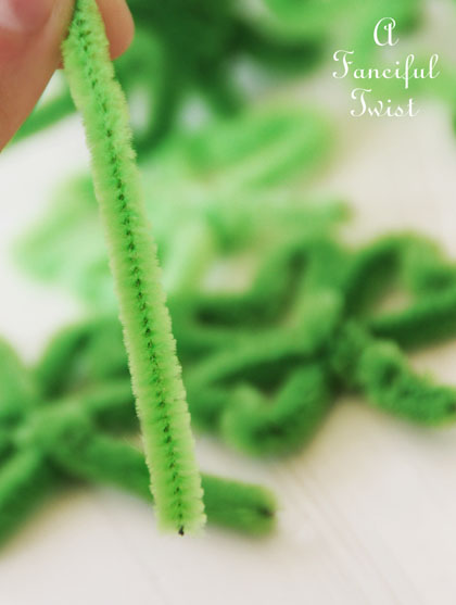 Pipe cleaner rings 8 Pipe cleaner rings 8