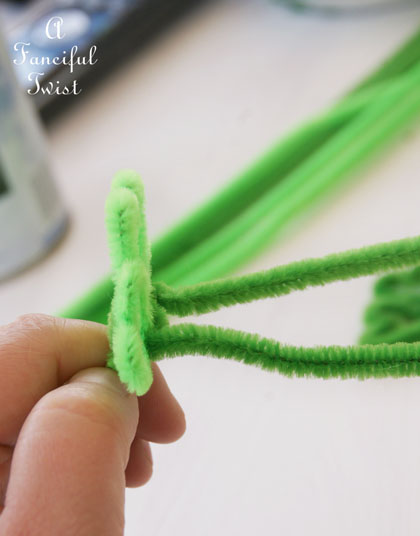 Pipe cleaner rings 27 Pipe cleaner rings 27