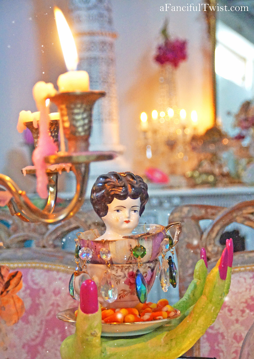 Halloween magic tablescape 16 Halloween magic tablescape 16