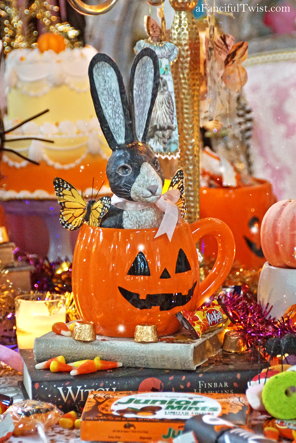Halloween magic tablescape 14 Halloween magic tablescape 14