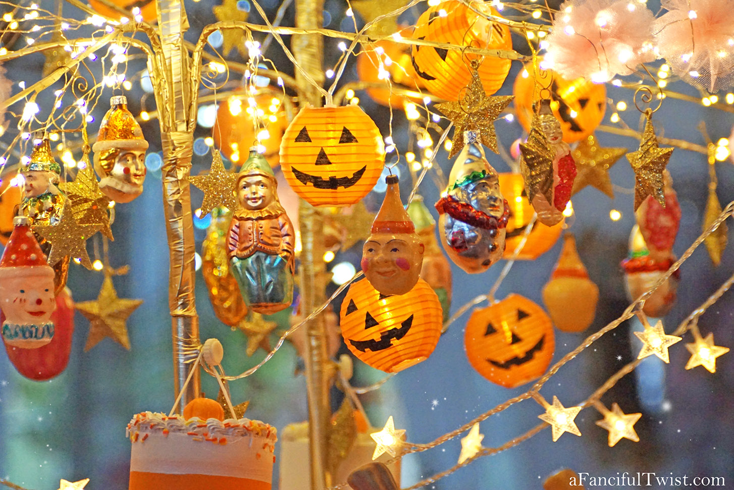 Halloween magic tablescape 21 Halloween magic tablescape 21