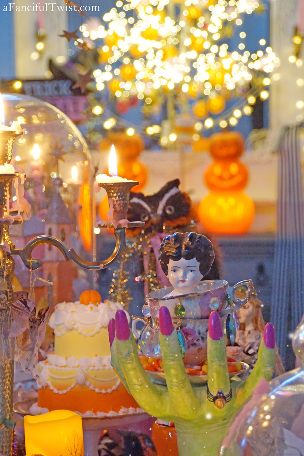 Halloween magic tablescape 26 Halloween magic tablescape 26