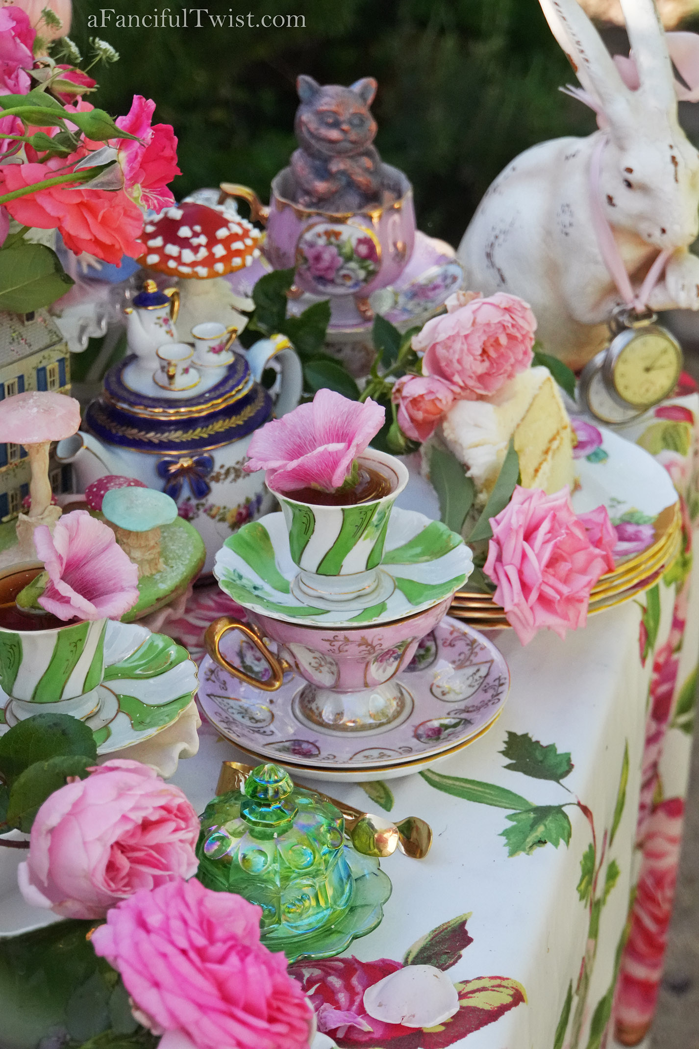 Mad Tea Party 2025 13 Mad Tea Party 2025 13
