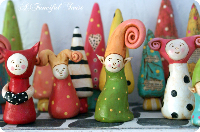 Elves_and_dolls_10 Elves_and_dolls_10