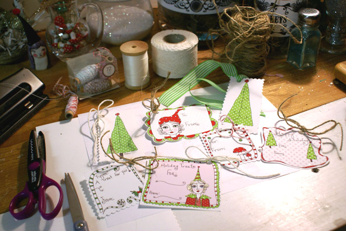 Free_holiday_gift_tags_2